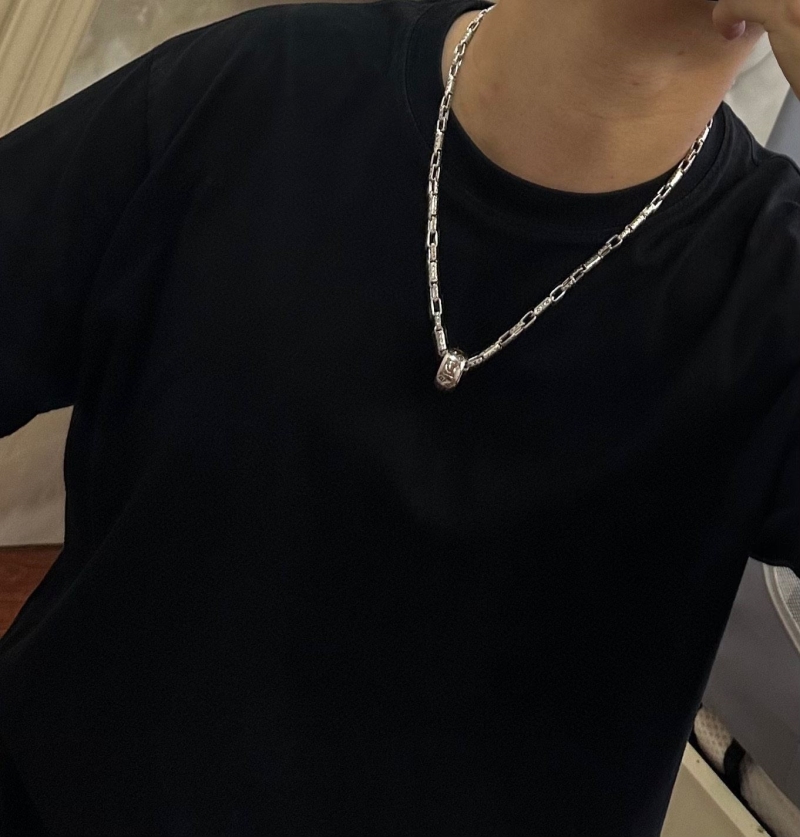 LV Necklaces